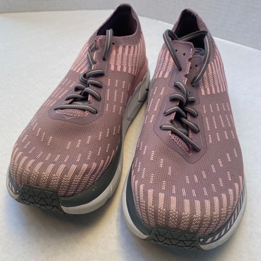 Women’s Hoka Clifton Sneakers